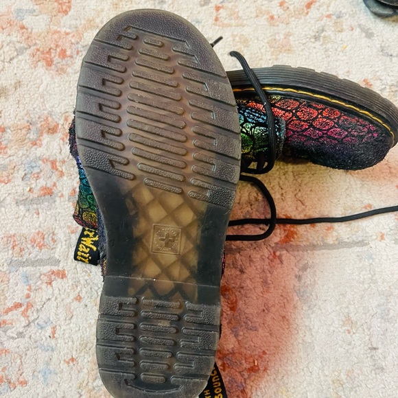 Dr Martens rainbow 🌈 snakeskin size 3 - Picture 3 of 3